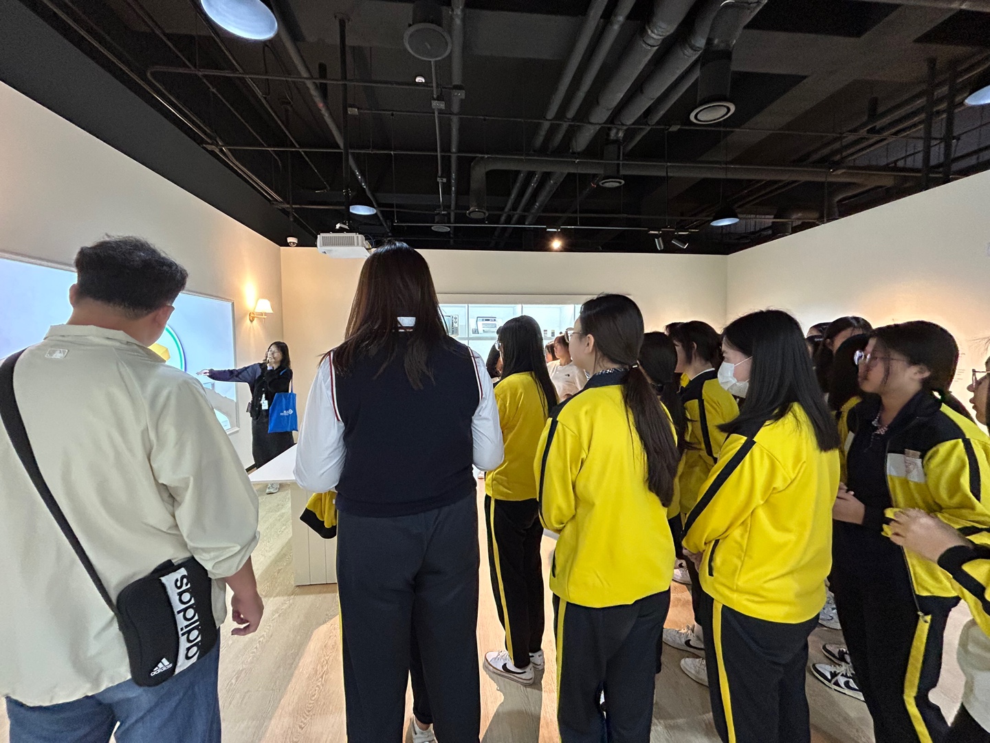 2024. 10. 07. 충렬여자중학교 방문 사진 2