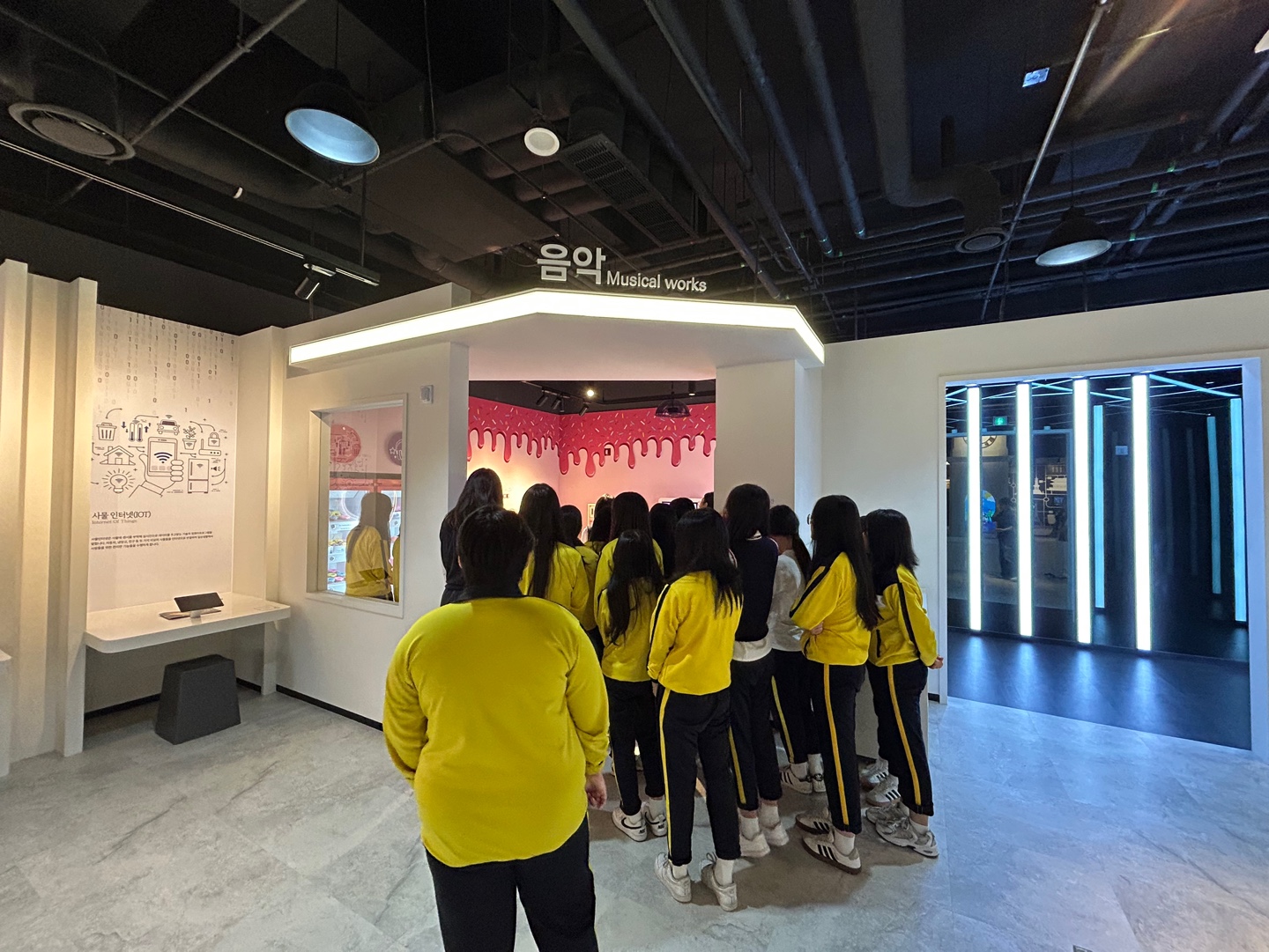 2024. 10. 07. 충렬여자중학교 방문 사진 4